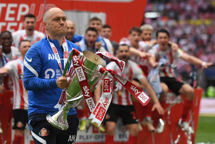 Alex Neil with Sunderland at Wembley